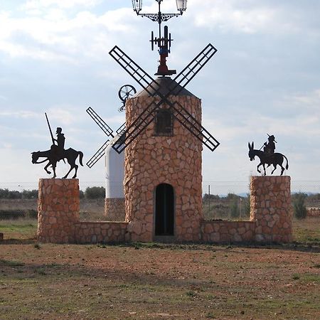 Alojamiento Rural Los Delfines Valdepeñas Exteriör bild